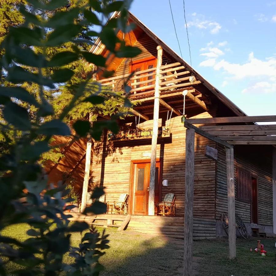 Chale Estancia Ouro Verde 拉热斯 外观 照片